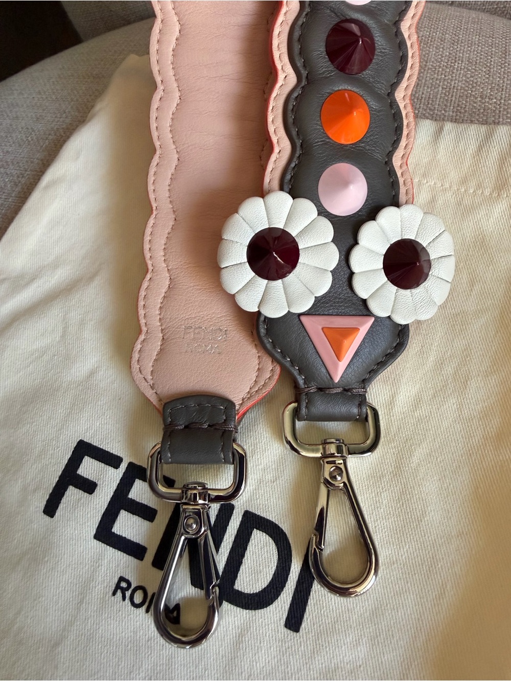 Fendi Shoulder Bag Strap You Floral Studded Scalloped Leather Handbag Strap - Picture 4 of 8